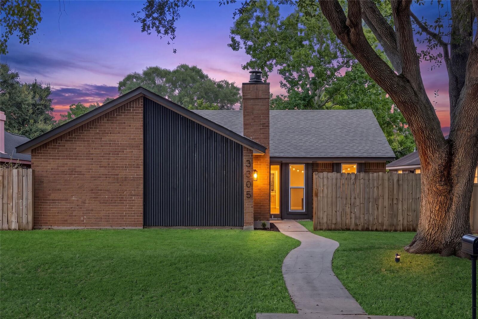 Property Photo:  3305 Avenue R  TX 77471 