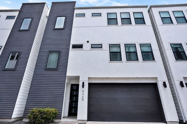 Property Photo:  838 Fisher Street B  TX 77018 