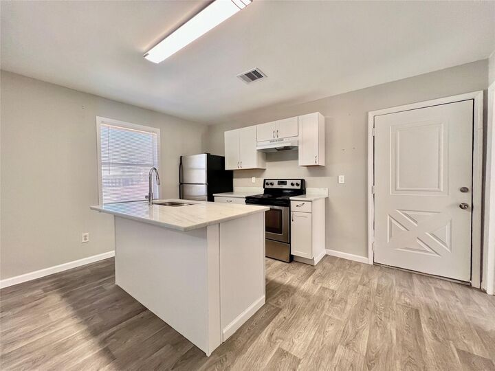 Property Photo: 928 John Alber Road C TX 77076