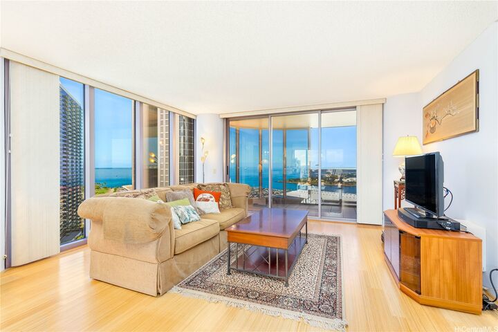 Property Photo:  425 South Street 2701  HI 96813 