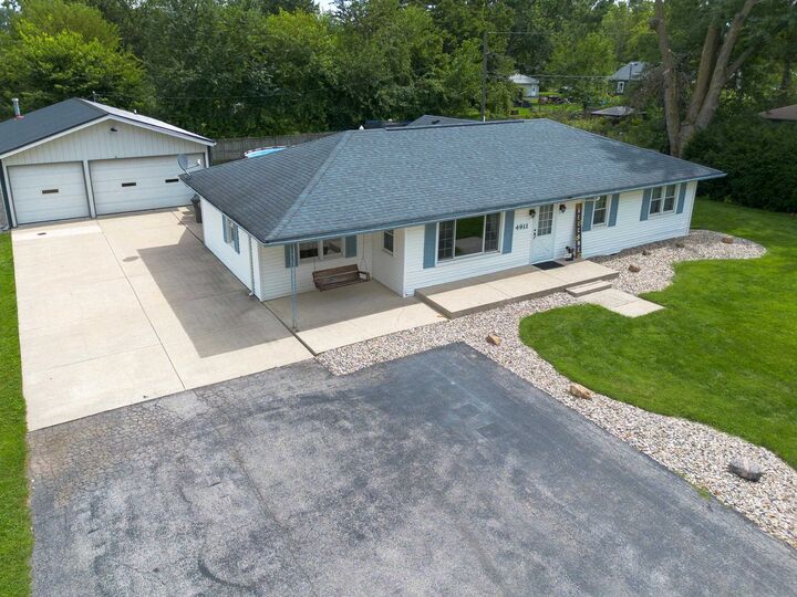 Property Photo: 4911 Fernwood Avenue IN 46809