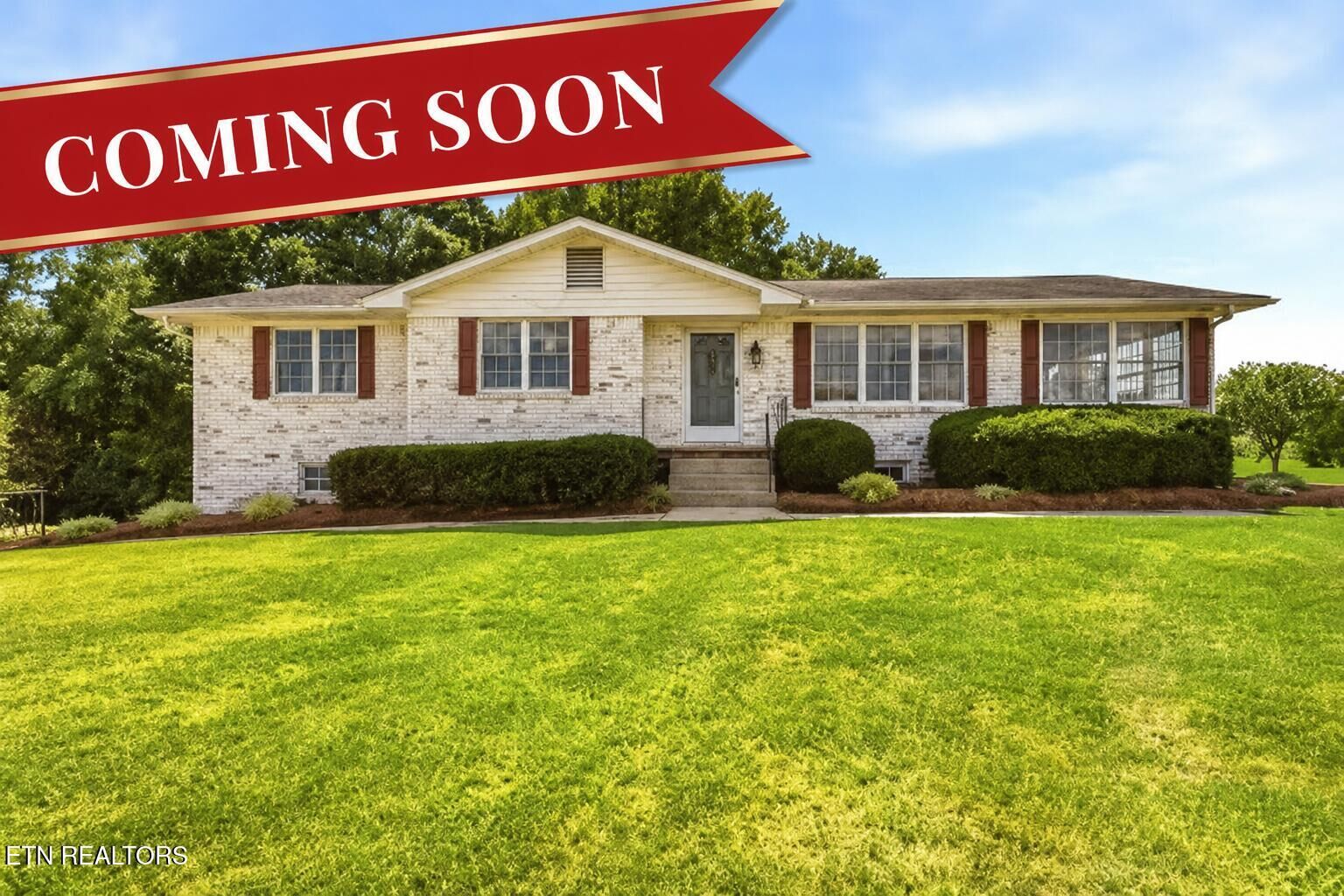 Property Photo: 7205 Majestic Lane TN 37918