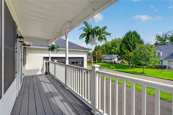 Property Photo:  13 Apache Drive  PA 18343 