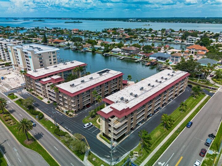 Property Photo:  105 Island Way 138  FL 33767 
