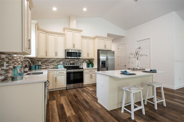 Property Photo:  59 Green Circle  FL 32164 