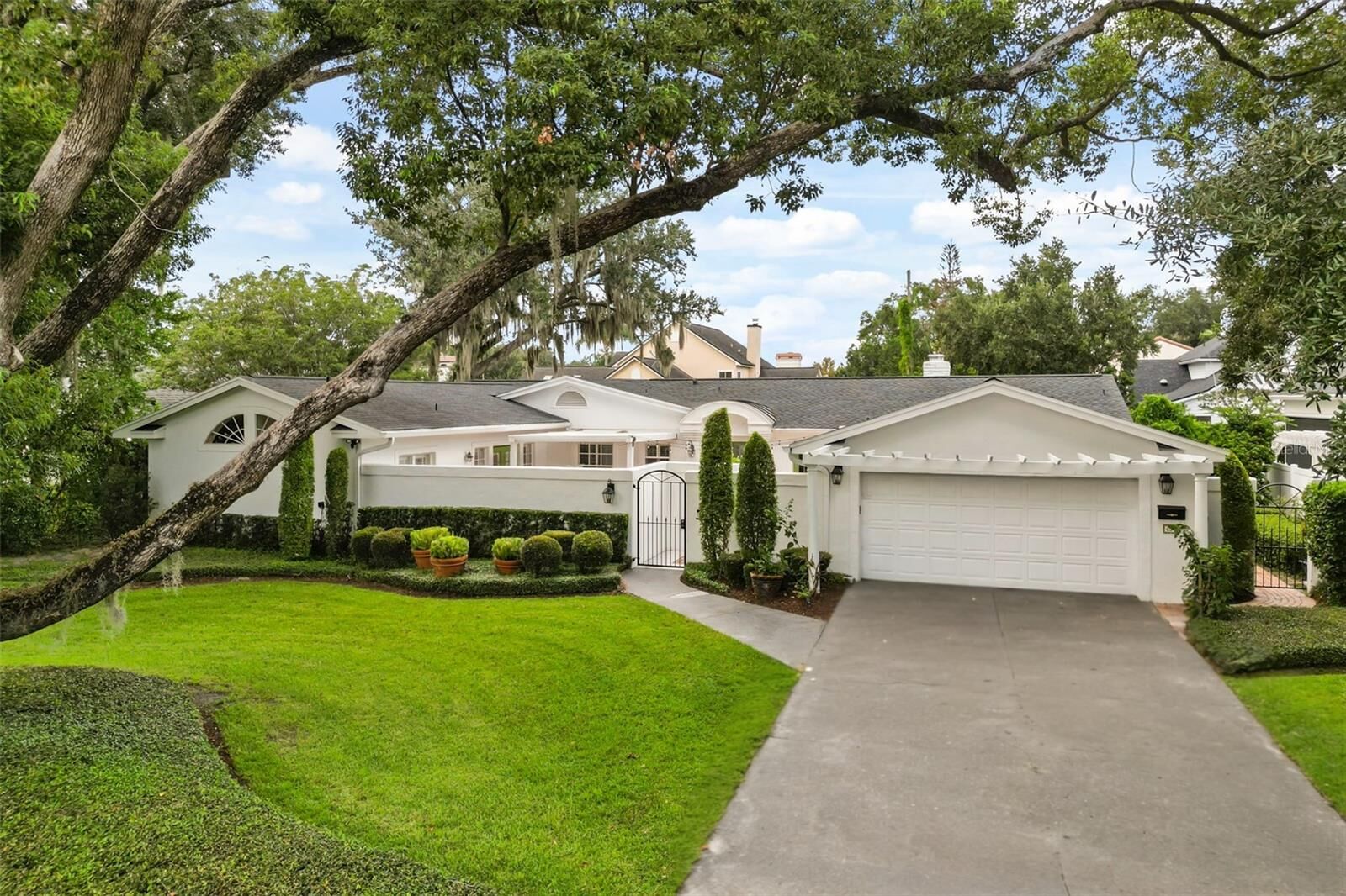 Property Photo:  631 Williams Drive  FL 32789 