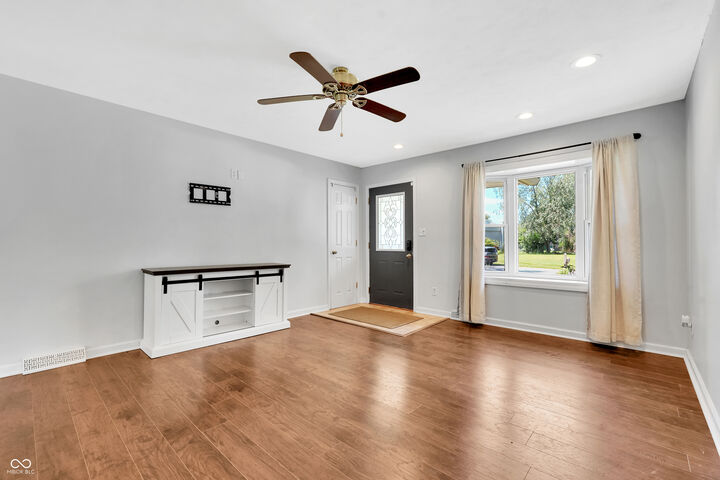 Property Photo:  1105 Brookside Lane  IN 46168 
