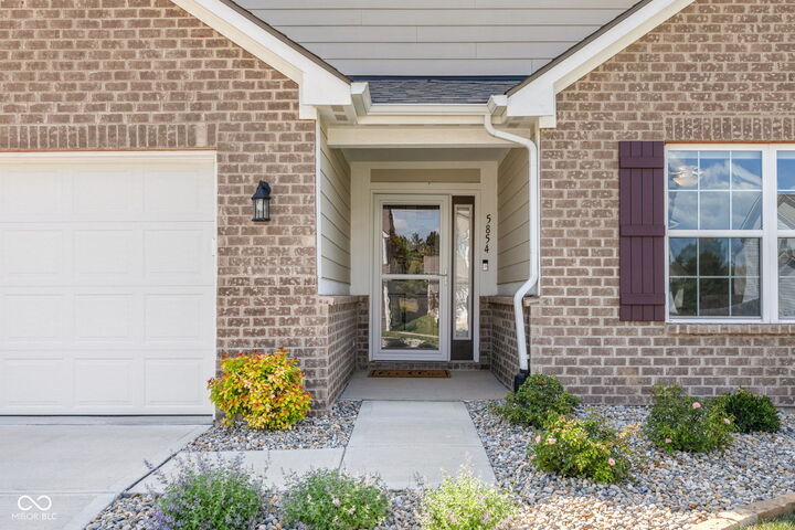 Property Photo:  5854 Cherrywood Lane  IN 46055 
