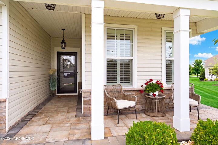 Property Photo:  4 Otter Circle  NJ 08005 