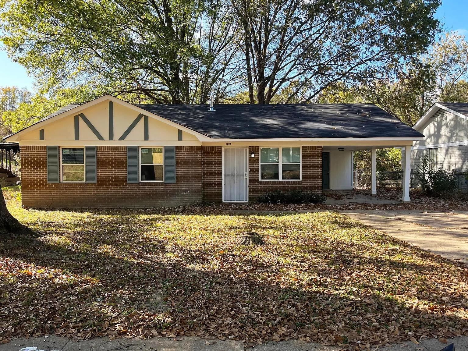 Property Photo:  5255 Broken Oak Dr  TN 38127 