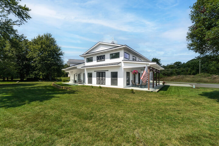 Property Photo: 10268 Graham Road MI 49080
