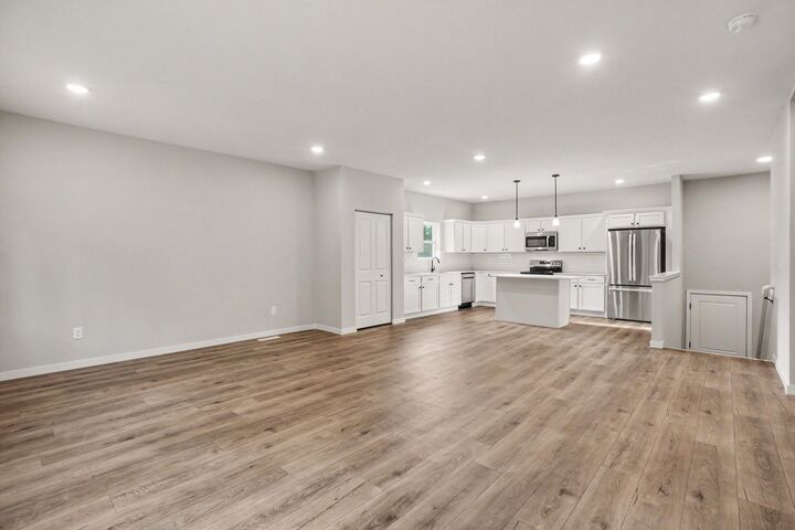 Property Photo:  2098 Kristin Court  MI 49442 