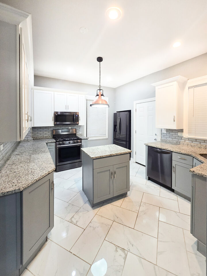 Property Photo: