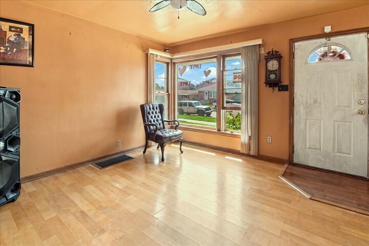 Property Photo: 3816 W 84th Place IL 60652