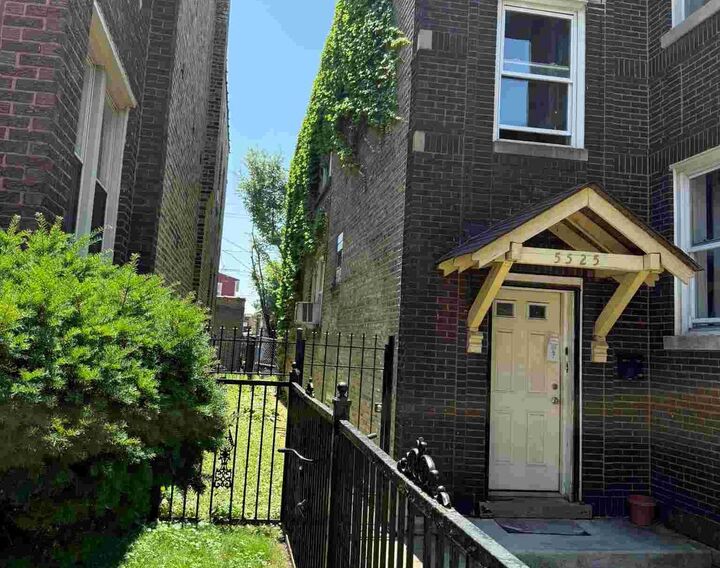 Property Photo:  5525 W Jackson Boulevard  IL 60644 