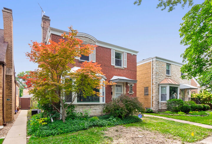 Property Photo:  1851 N Natoma Avenue  IL 60707 