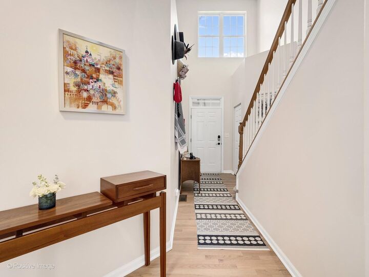 Property Photo:  11005 Edgebrook Lane  IL 60525 