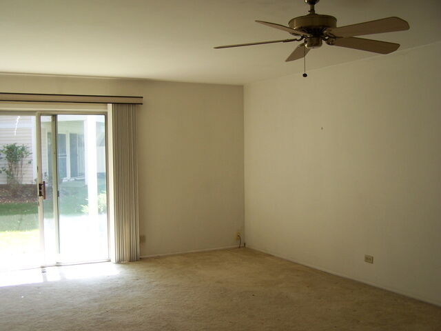 Property Photo:  1036 Auburn Lane  IL 60089 