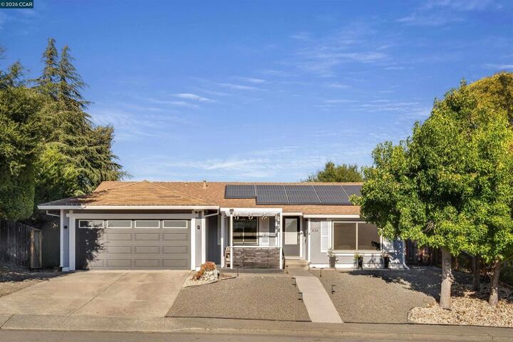 Property Photo:  434 San Carlos Way  CA 94945 