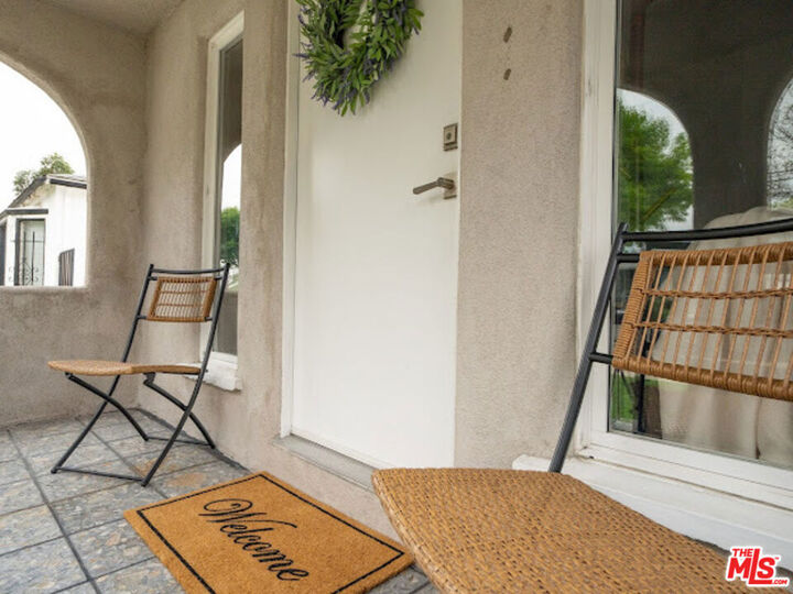 Property Photo:  1836 Lake Street  CA 91201 