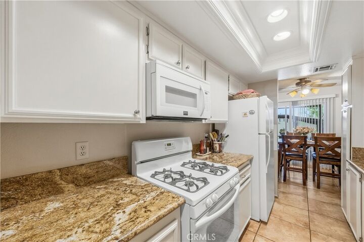 Property Photo:  2173 Aspenwood Court  CA 92404 