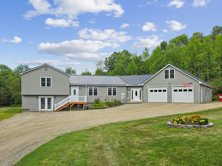 Property Photo: 1029 Western Avenue ME 04932
