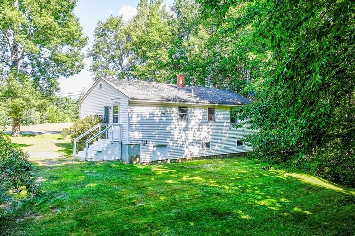 Property Photo: 94 Marsh Road ME 04915