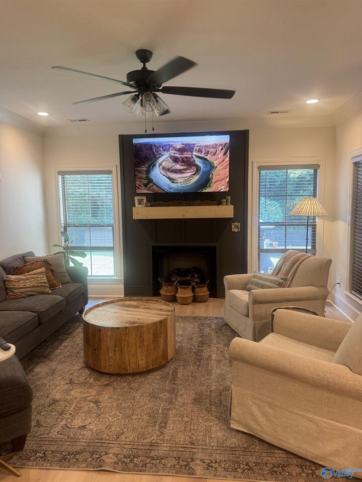 Property Photo:  156 Santa Maria Drive  AL 35811 