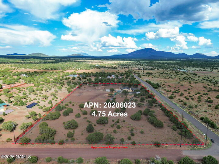 Property Photo:  2857 E Hoctor Road  AZ 86046 