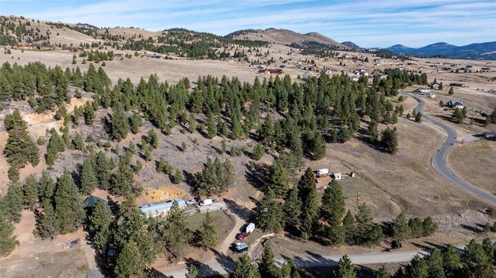 Property Photo: 85 Meadowlark Trail MT 59638