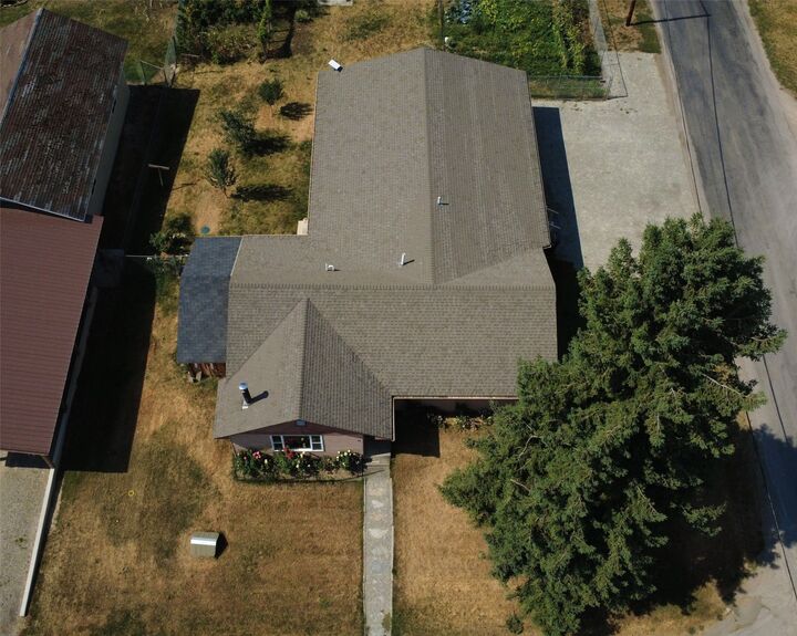 Property Photo:  22 Conifer Road  MT 59923 