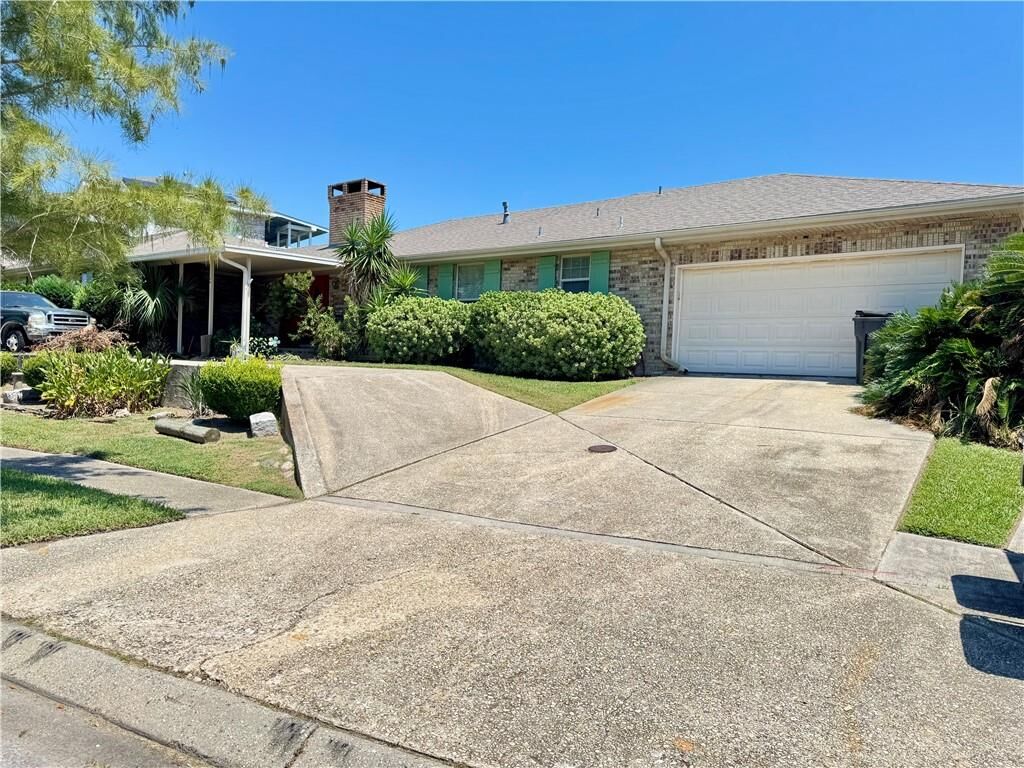 Property Photo: 4631 Alba Road LA 70129