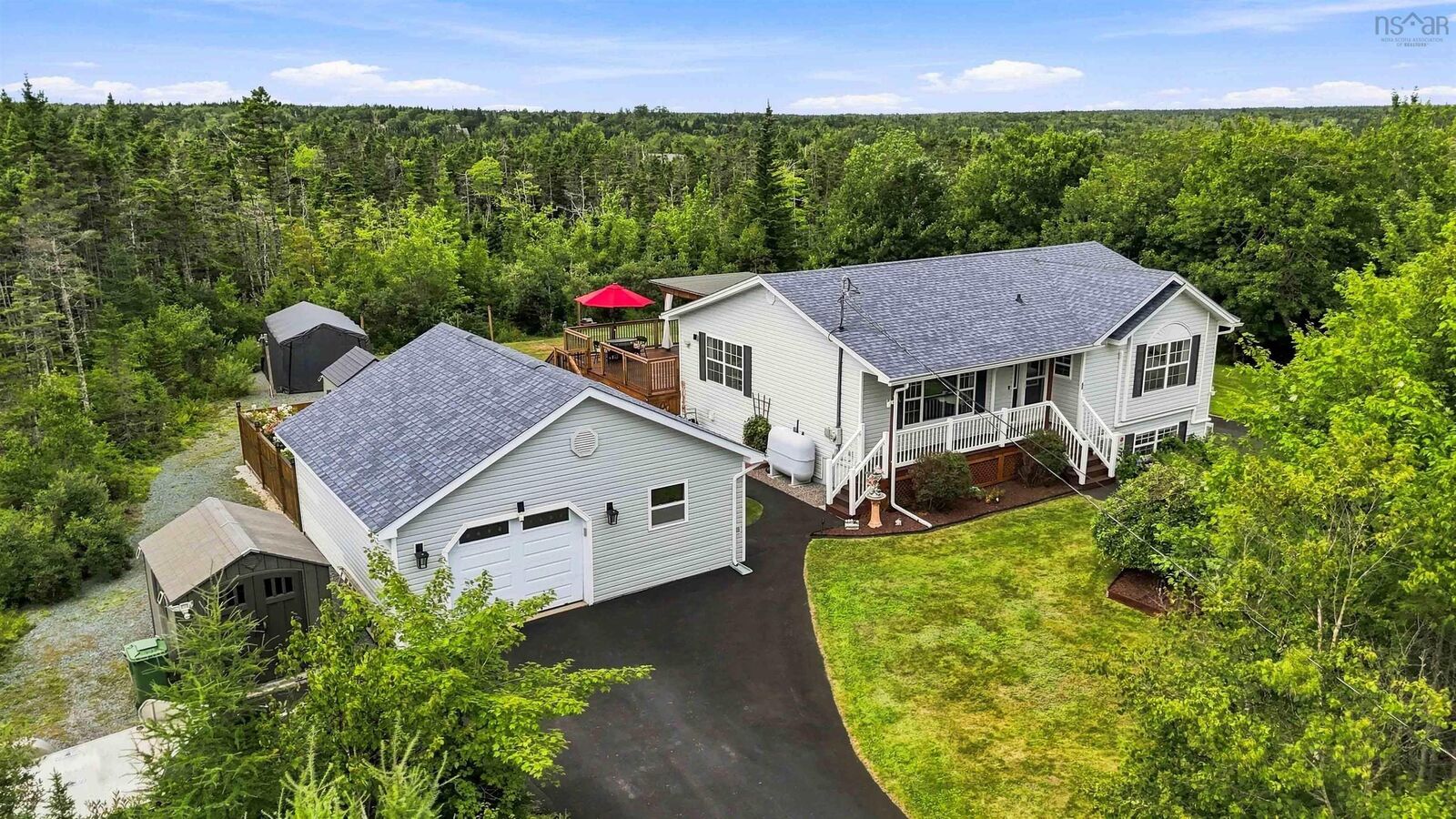 Property Photo:  80 Astour Drive  NS B3G 1S2 