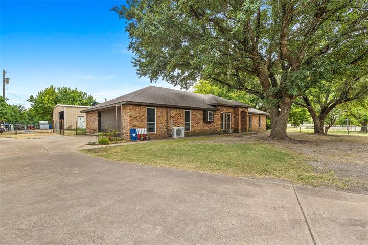 Property Photo:  844 Fm 2194  TX 75442 