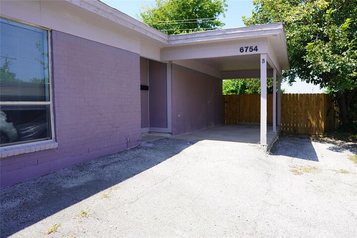 Property Photo: 6754 Trail Lake Drive B TX 76133