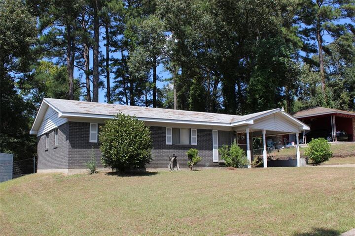 Property Photo: 511 Babb Circle LA 71055