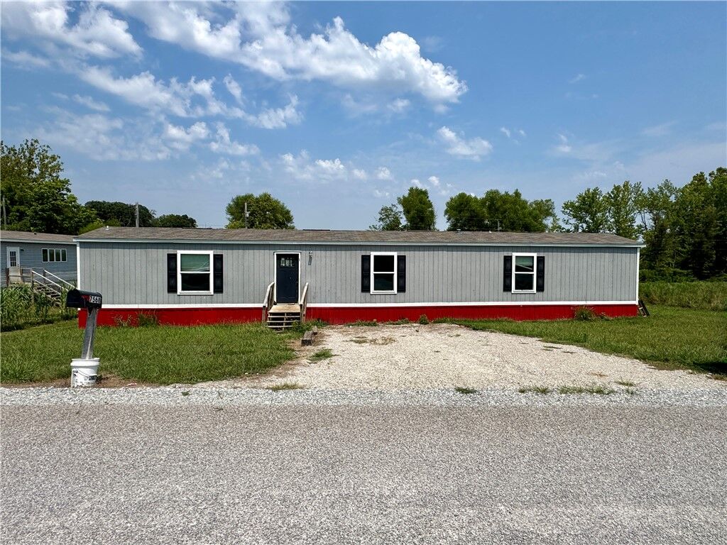 Property Photo: 7568 Blockade Village MO 65745