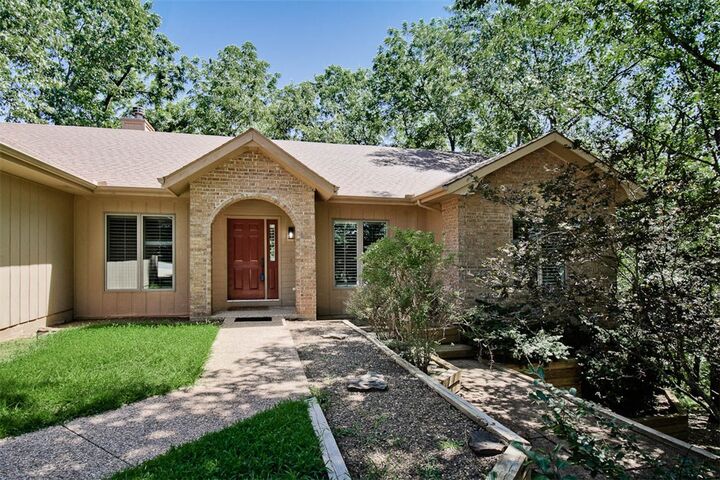 Property Photo:  15 Cambria Lane  AR 72715 