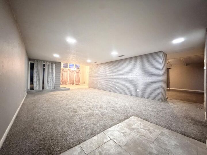 Property Photo: 1600 Graham Dr TX 79763