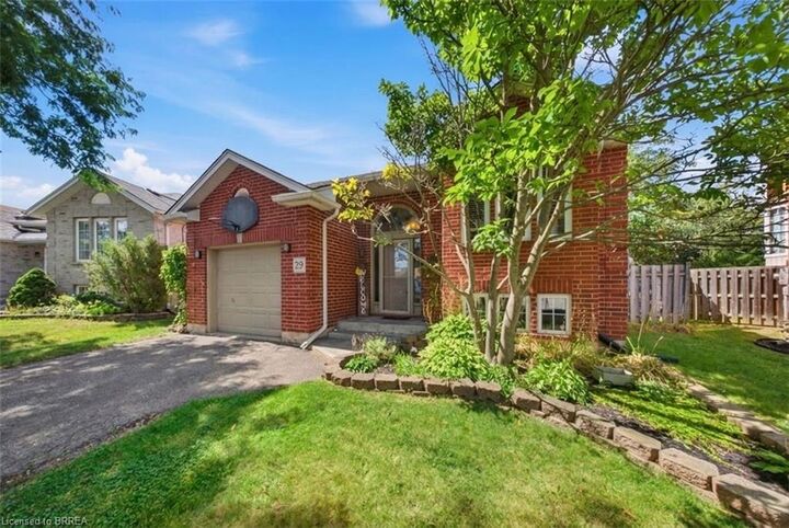Property Photo:  29 Strong Court  ON N3R 7Y4 