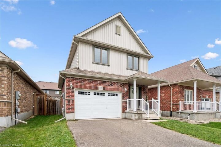 Property Photo:  335 Finoro Crescent  ON N3B 0C3 