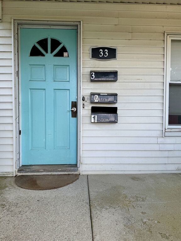 Property Photo:  33 E Chestnut St  MA 02067 
