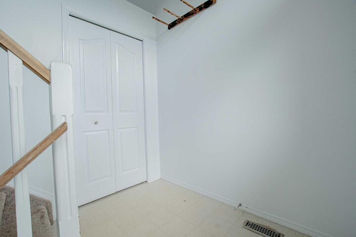 Property Photo:  8005 Westpointe Drive  AB T8V 1B4 