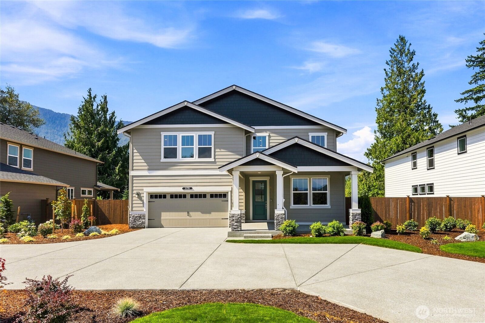 Property Photo:  1179  Clearwater Way SE 19  WA 98045 