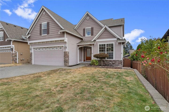Property Photo: 25230 132nd Place SE WA 98042