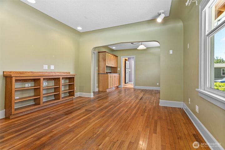 Property Photo:  1912  Mill Avenue  WA 98225 
