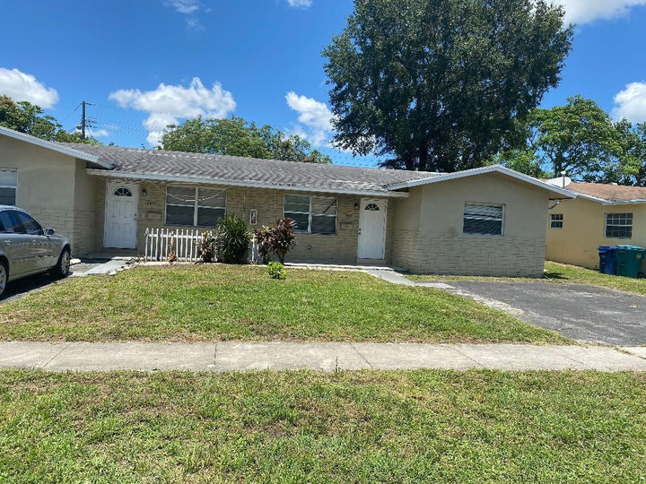 Property Photo:  5411 NW 16th Court  FL 33313 