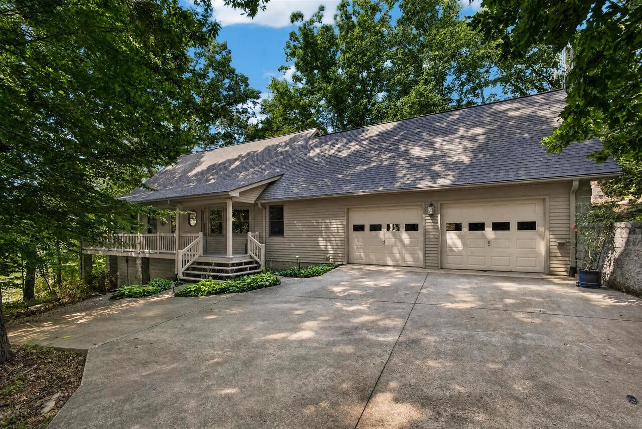 Property Photo:  215 Shoreline Circle  KY 42123 