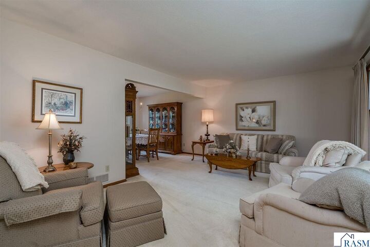 Property Photo:  137 Marabou Drive  MN 56001 