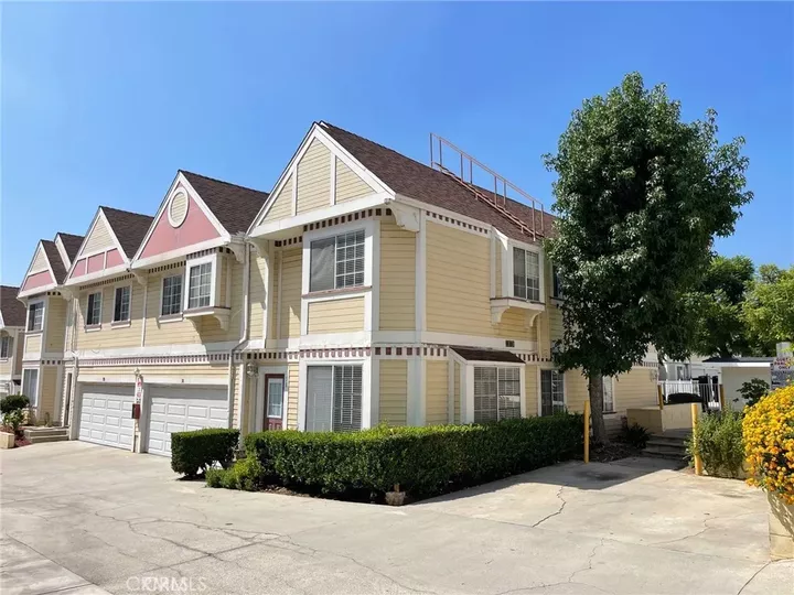 Property Photo:  13750 Hubbard  CA 91342 